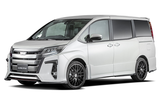 TOYOTA NOAH