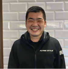 副店長:鈴木