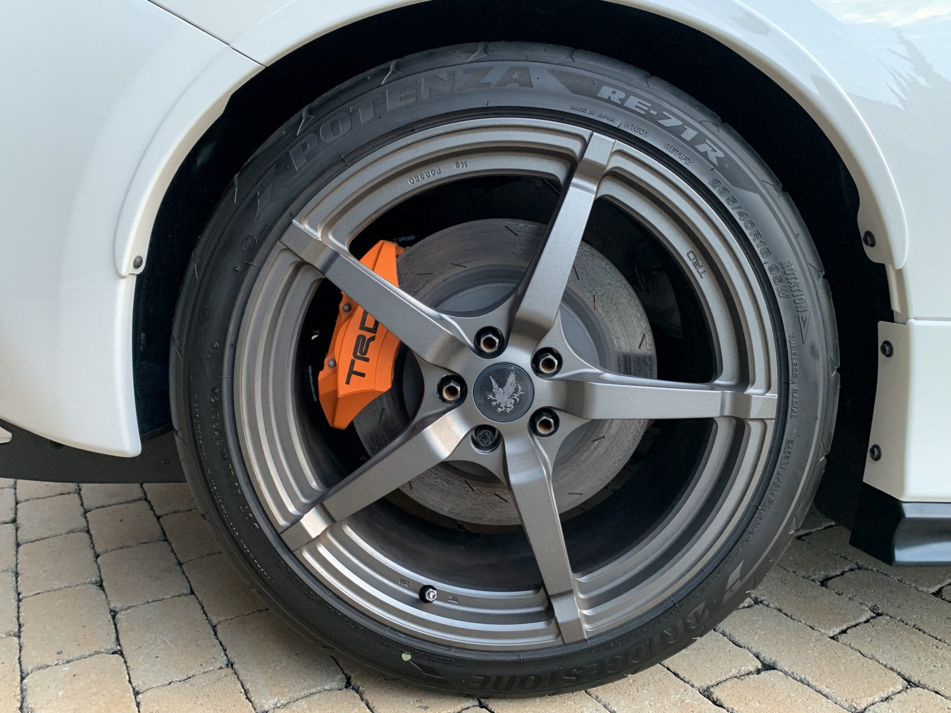 トヨタ 86 (100台限定車 14R-60）