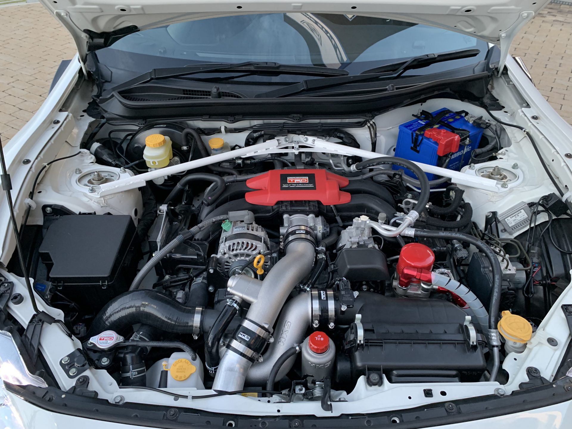 トヨタ 86 (100台限定車 14R-60）