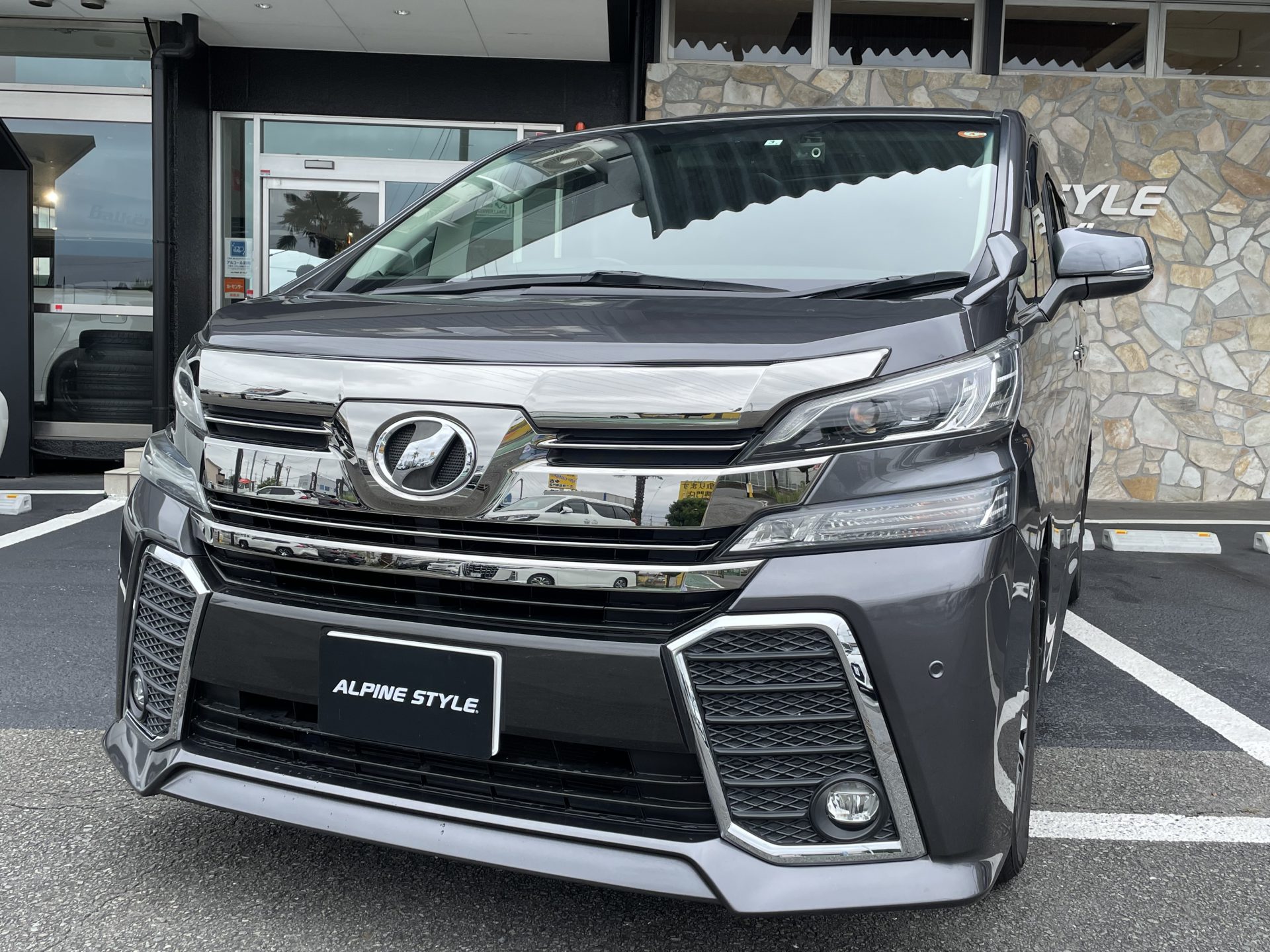 TOYOTA VELLFIRE 2.5Z Gedition