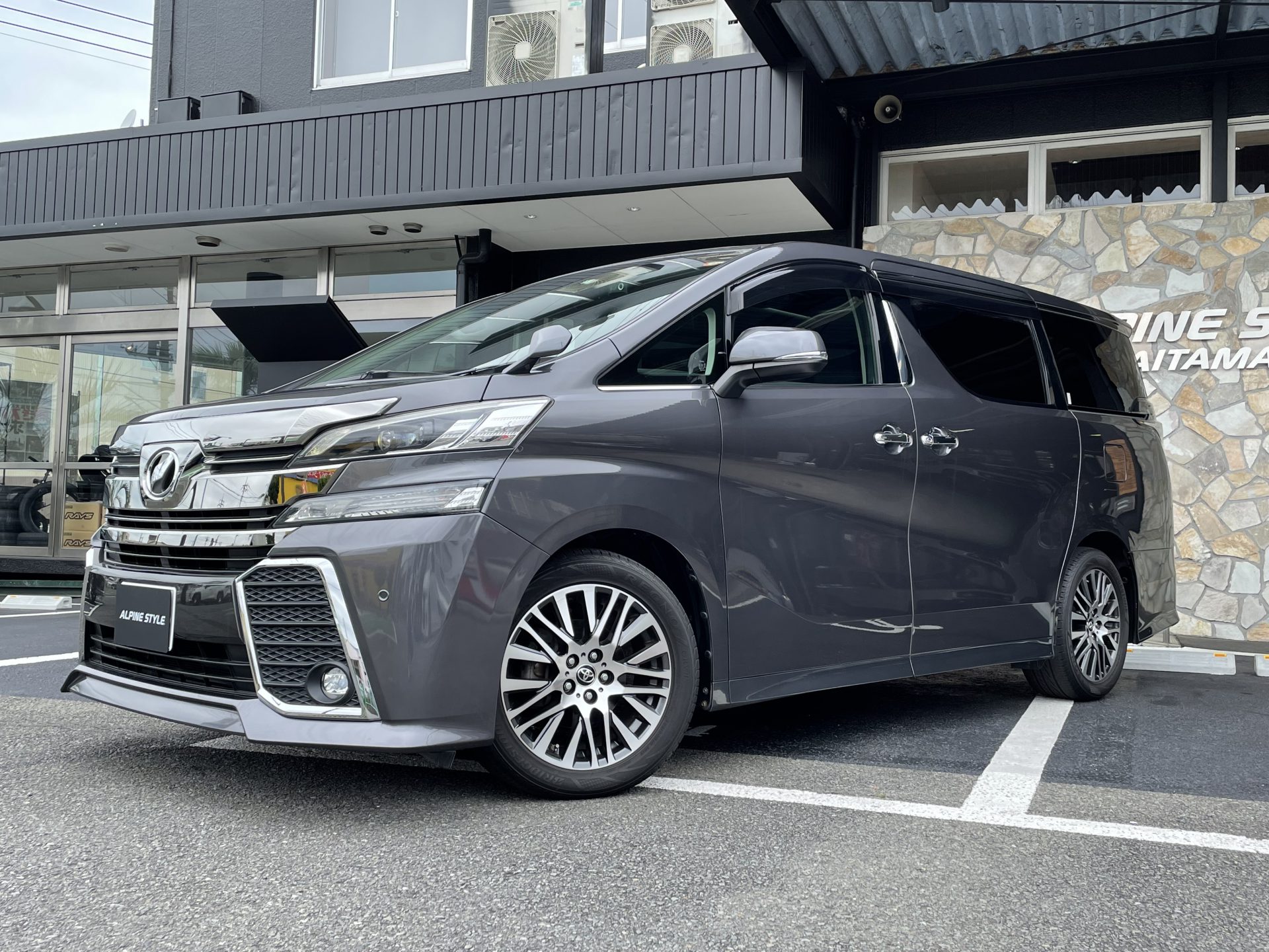 TOYOTA VELLFIRE 2.5Z Gedition