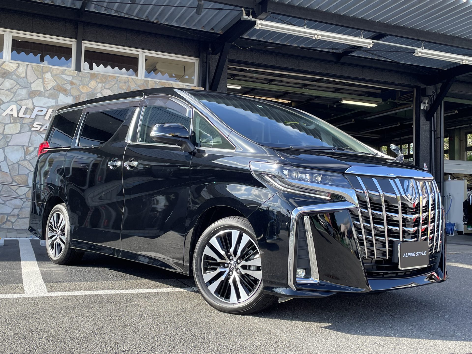 TOYOTA ALPHARD S