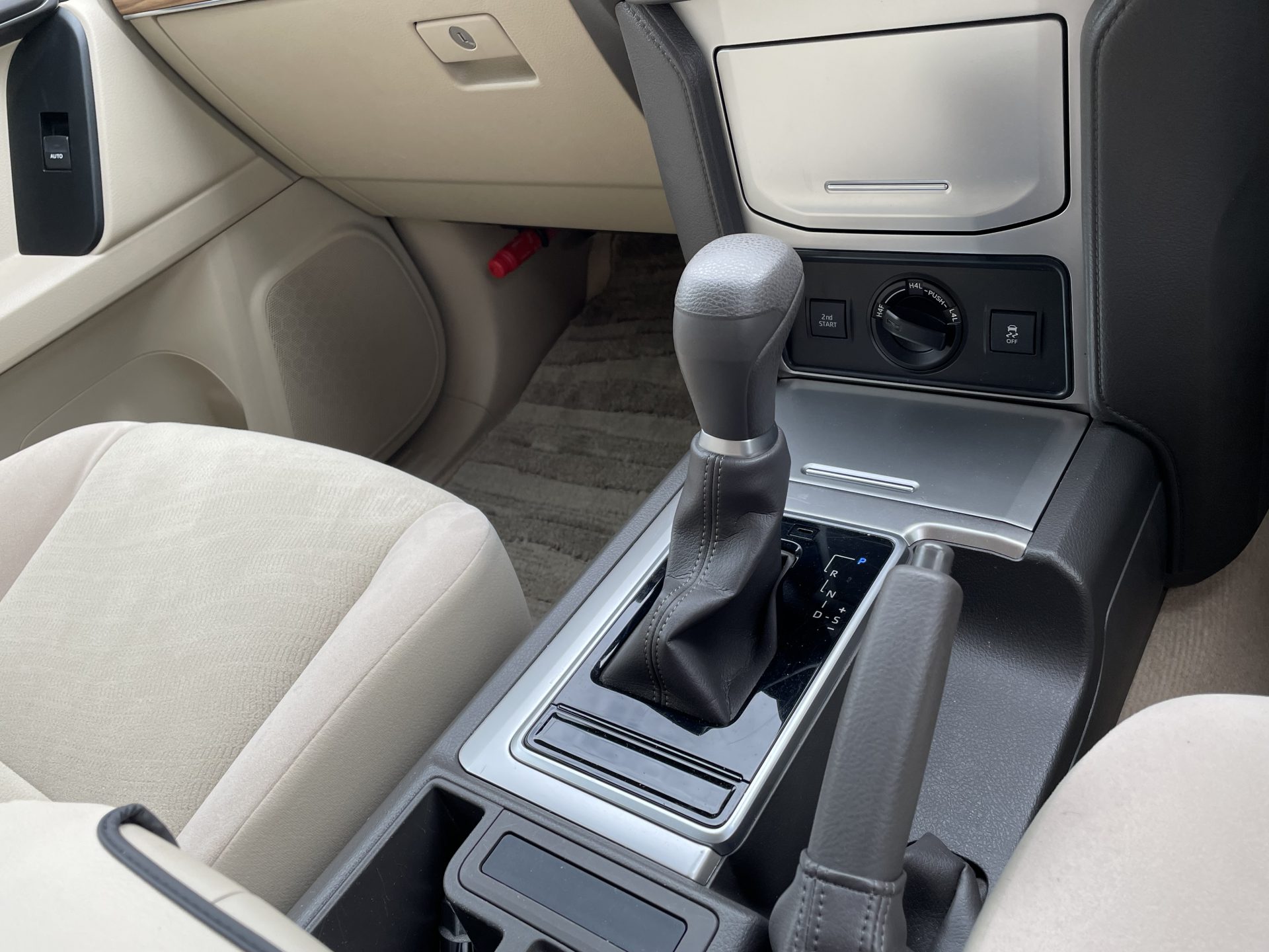 LANDCRUISER PRADO TX