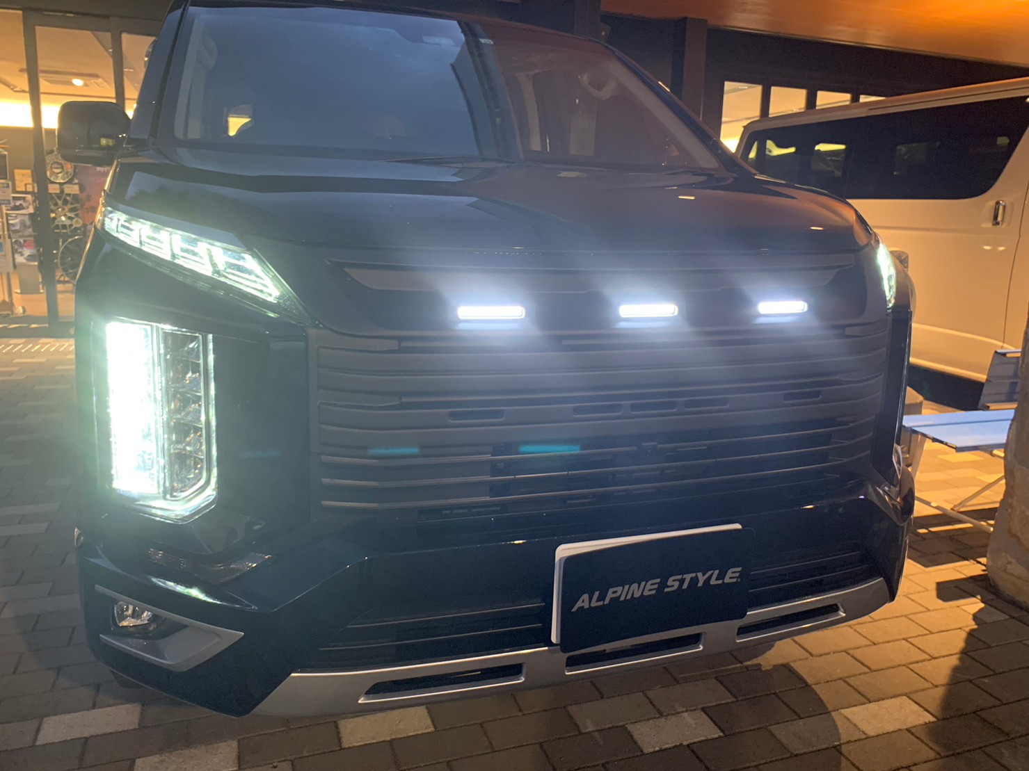 MITSUBISHI デリカD:5 G-Power Package