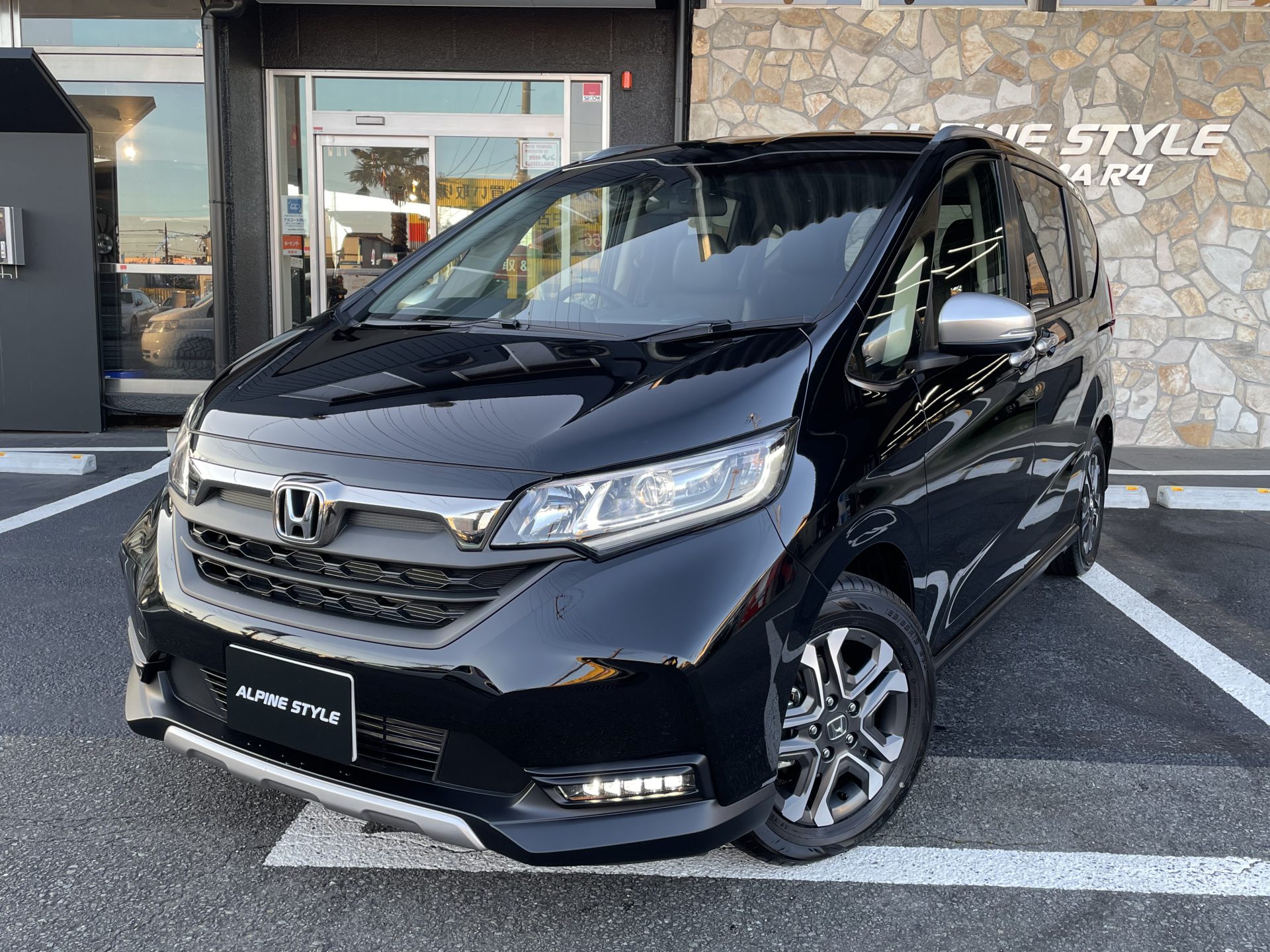 HONDA FREED CROSSTER HondaSansing