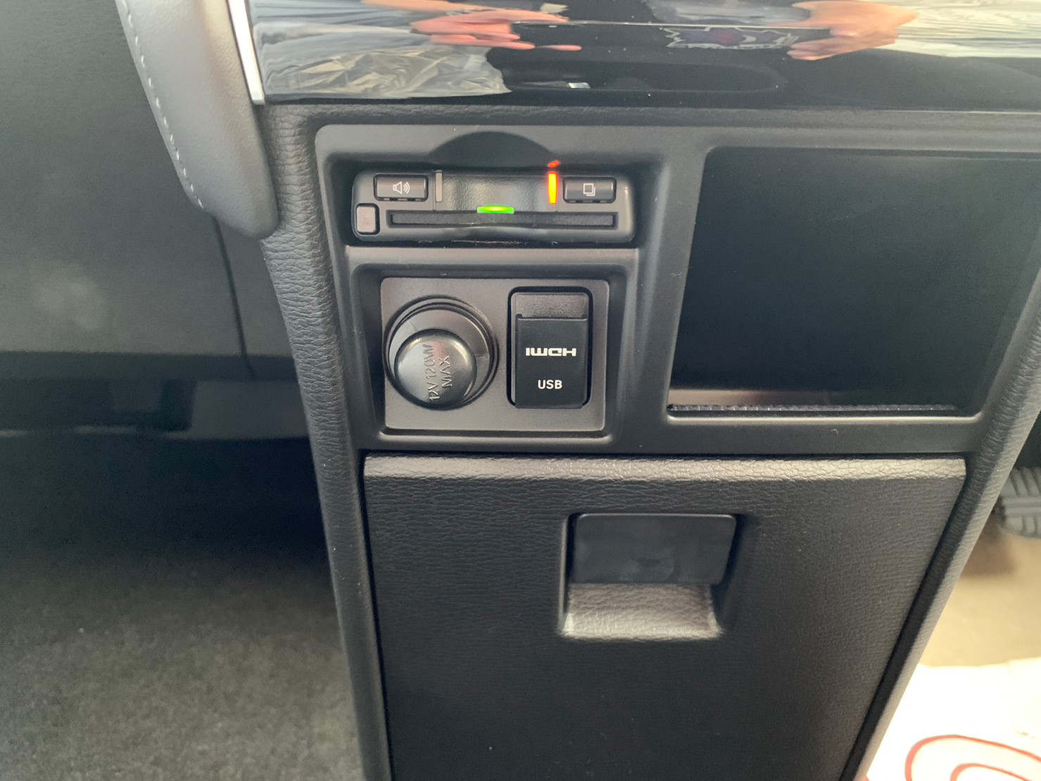 MITSUBISHI デリカD:5 G-Power Package