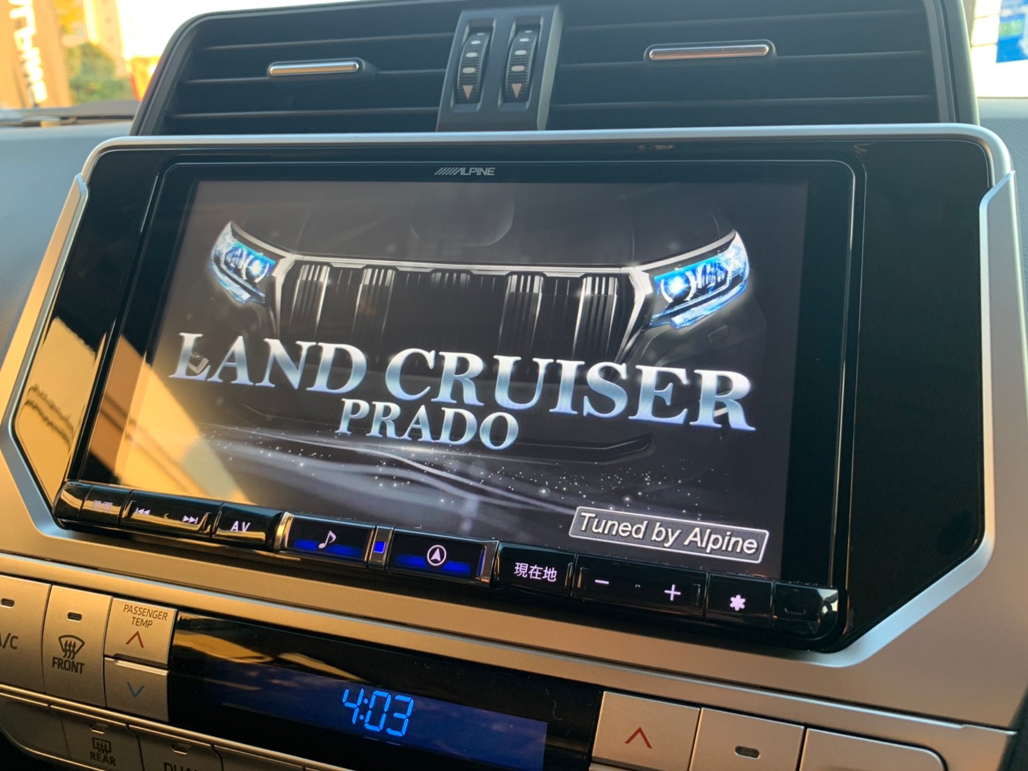 <strong>LANDCRUISER PRADO TX-L MattBlackEdition</strong>