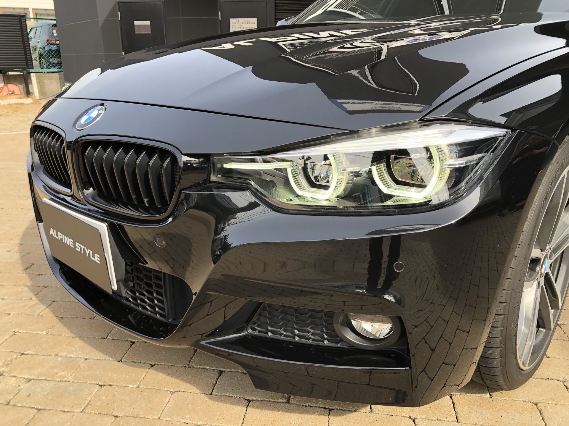 BMW 320d Touring M Sport 限定車「Edition Shadow」