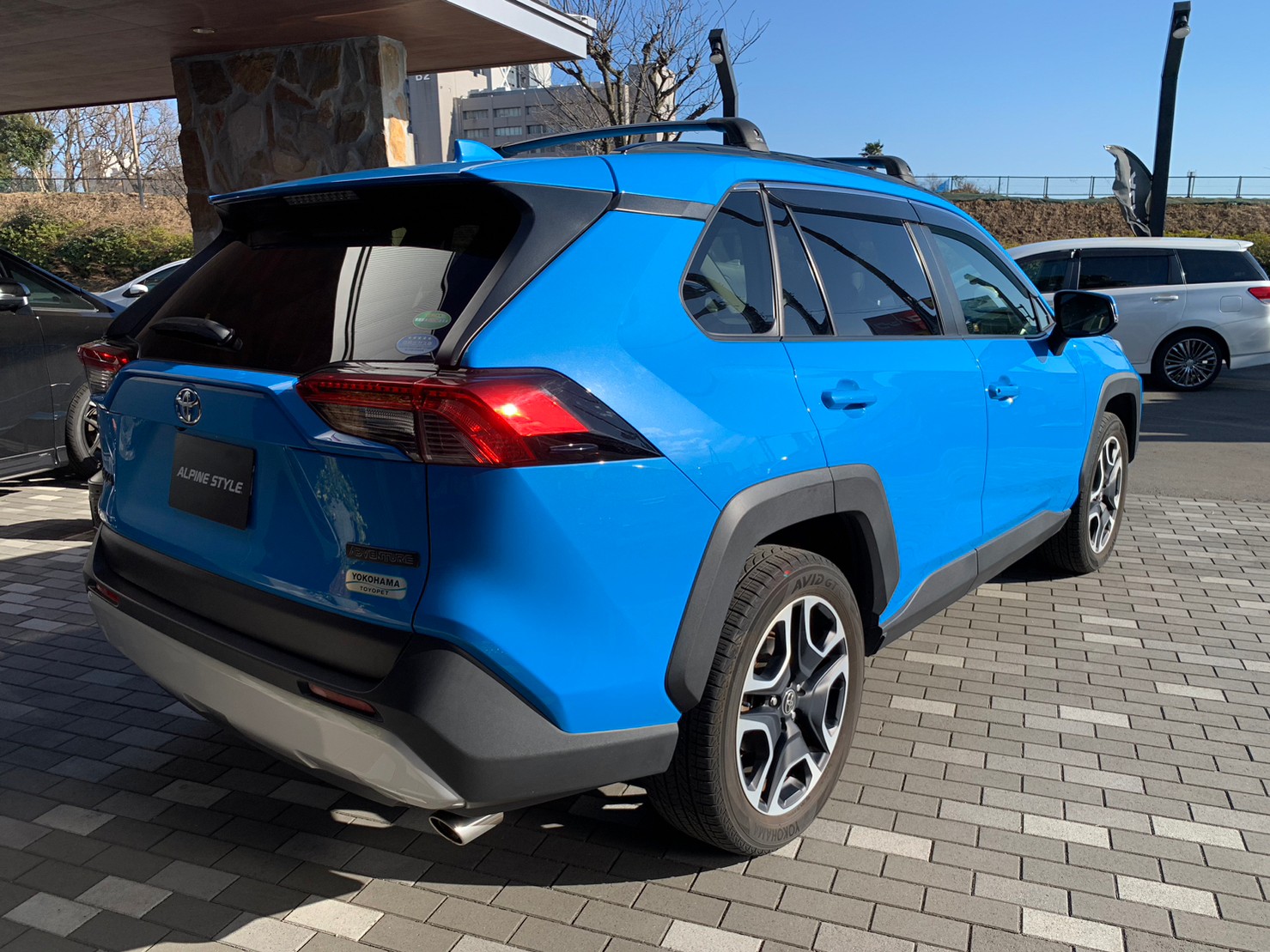 TOYOTA RAV4 adventure