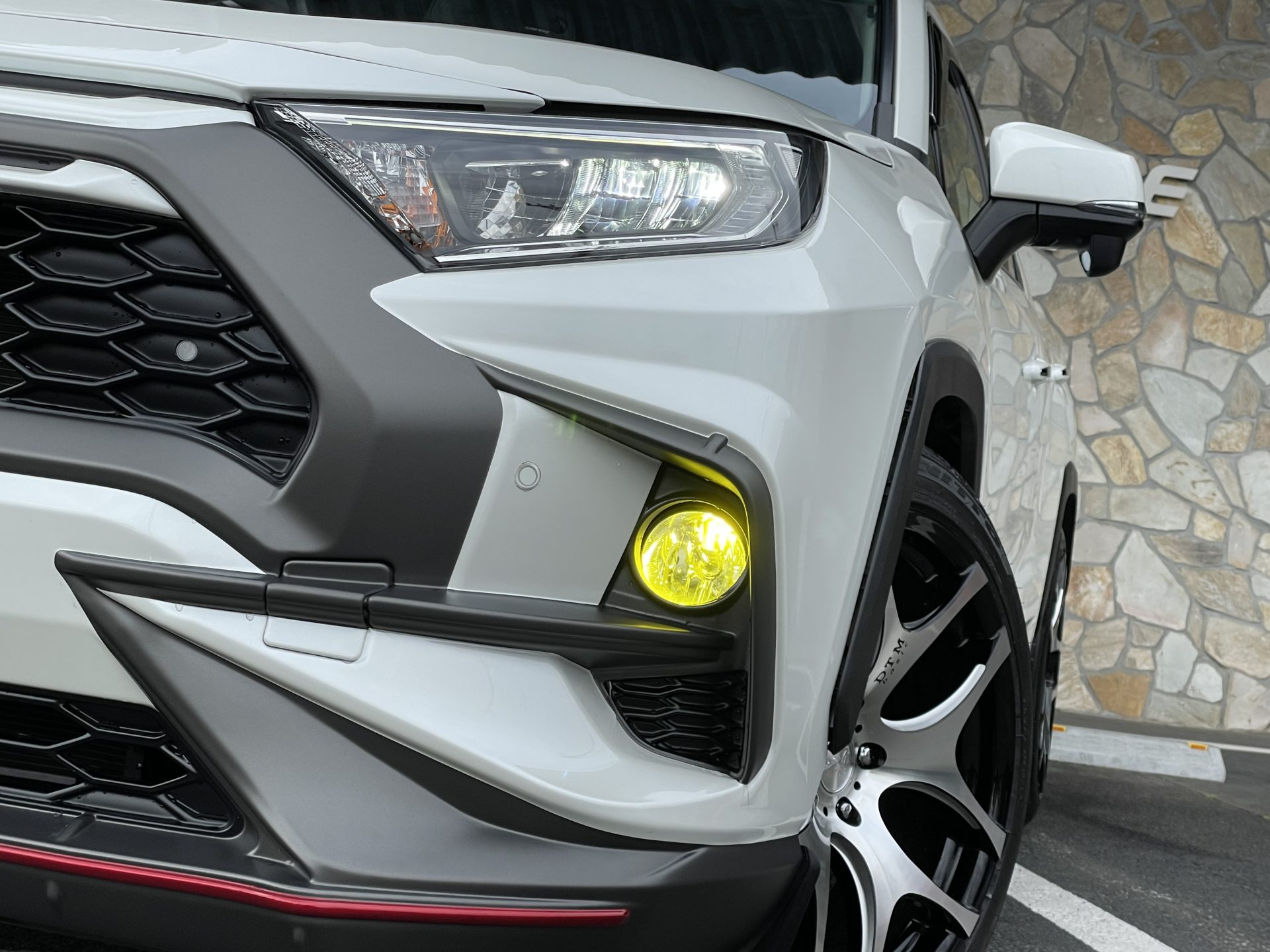 RAV4 G NEWSDESIGNcomplete