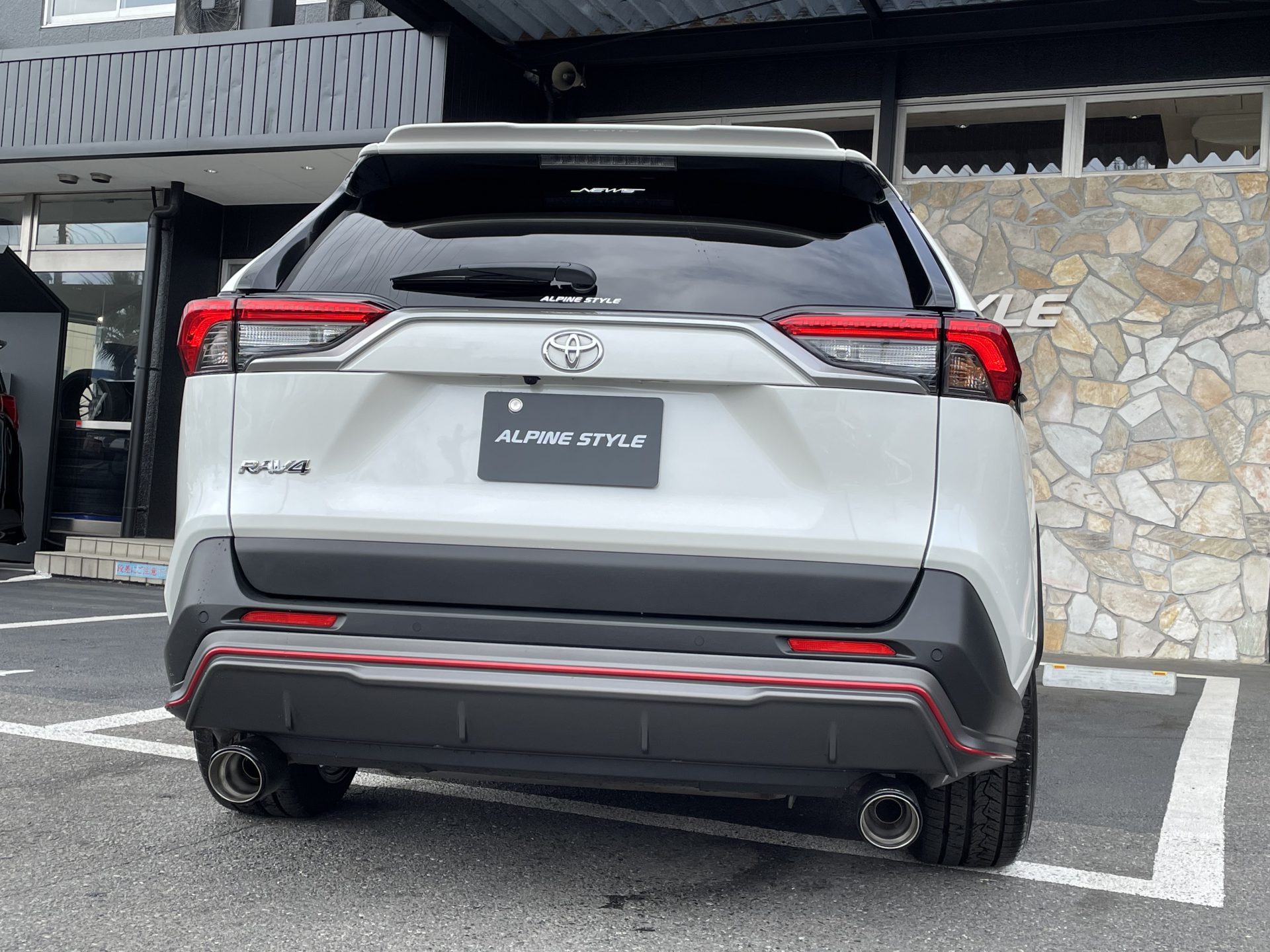 RAV4 G NEWSDESIGNcomplete