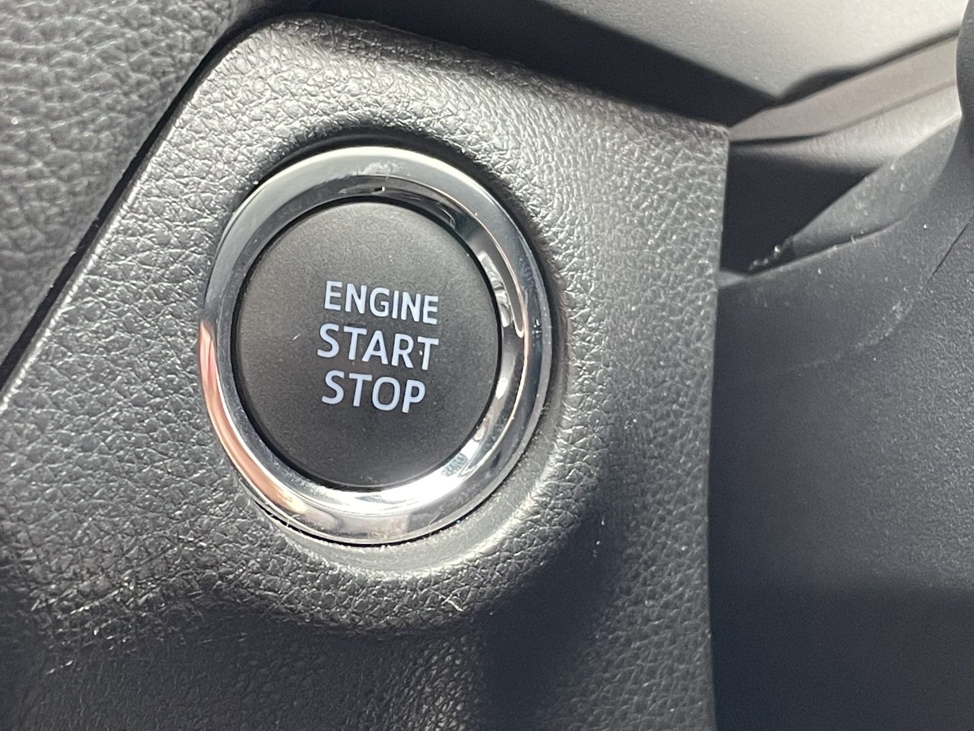 RAV4 G NEWSDESIGNcomplete