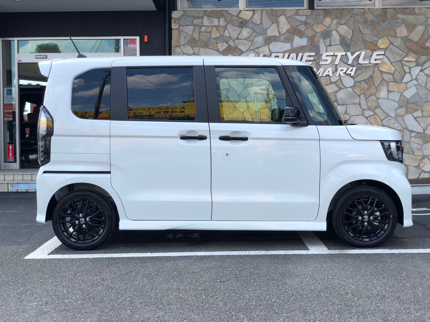 N-BOX CUSTOM Lturbo STYLE+Black