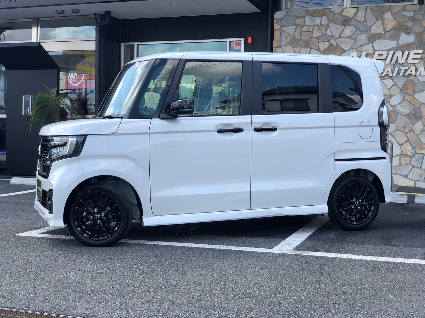 N-BOX CUSTOM Lturbo STYLE+Black