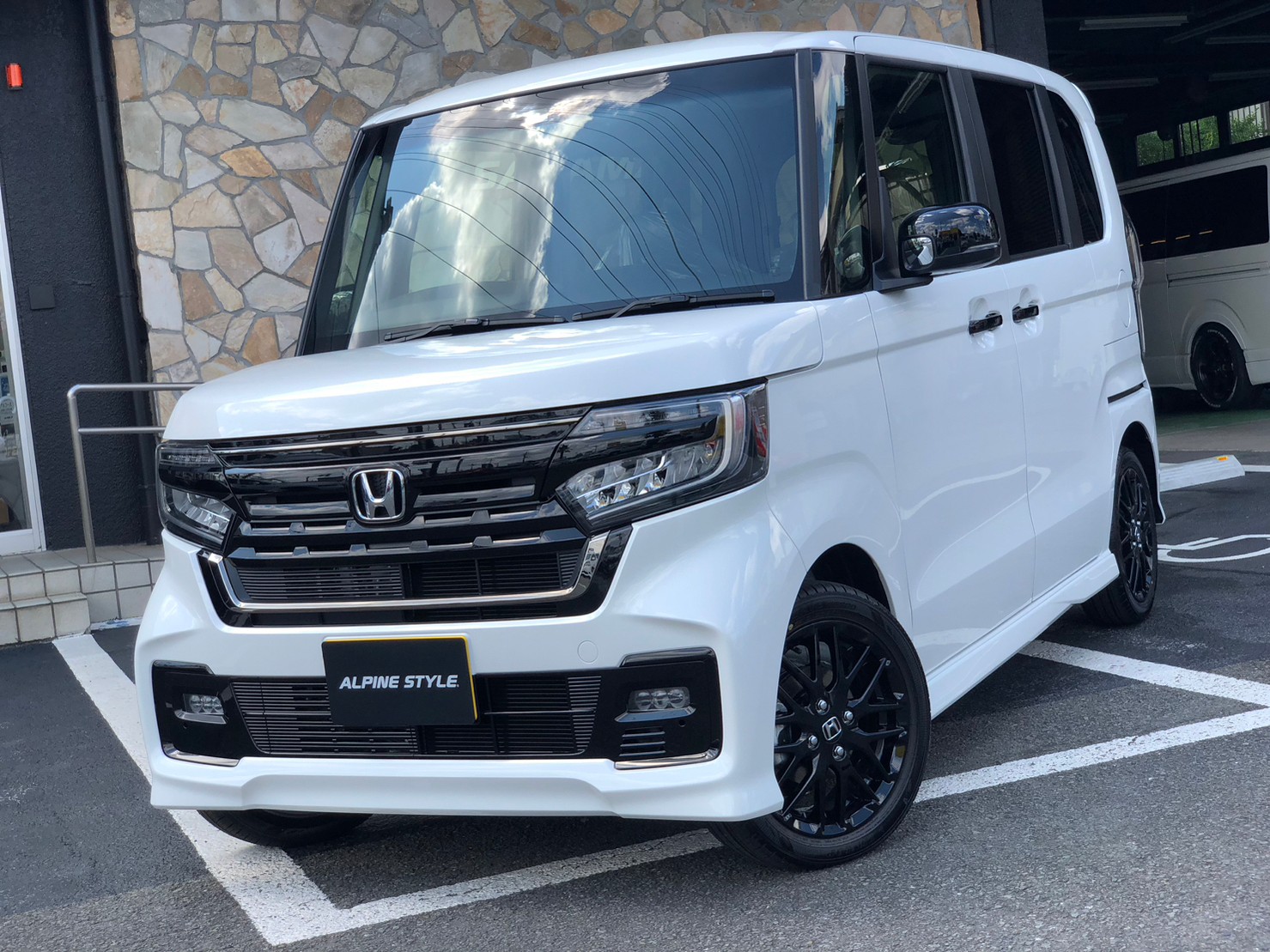 N-BOX CUSTOM Lturbo STYLE+Black