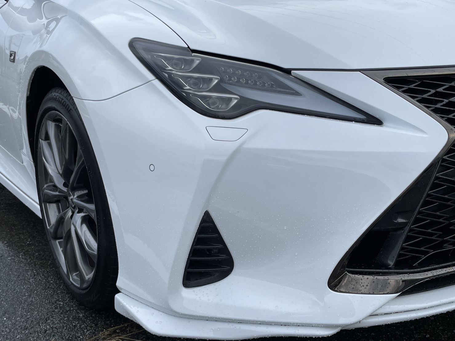 LEXUS RC300ｈFsports
