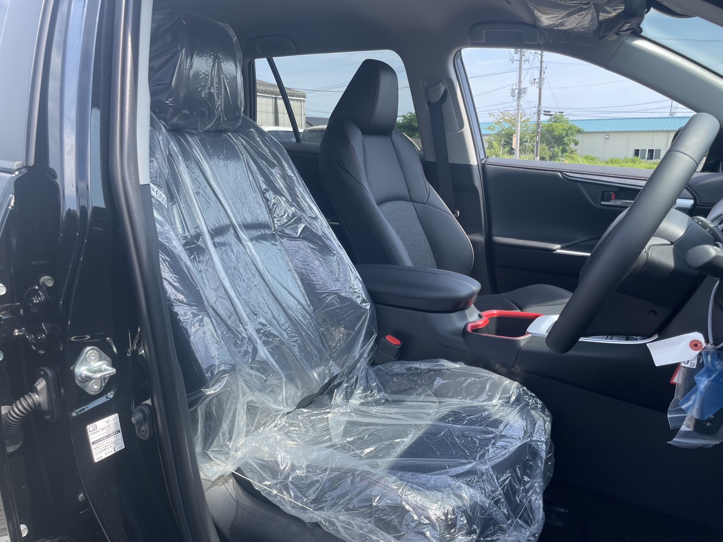 トヨタ RAV4 ADVENTURE ”OFFROAD PACKAGE２”