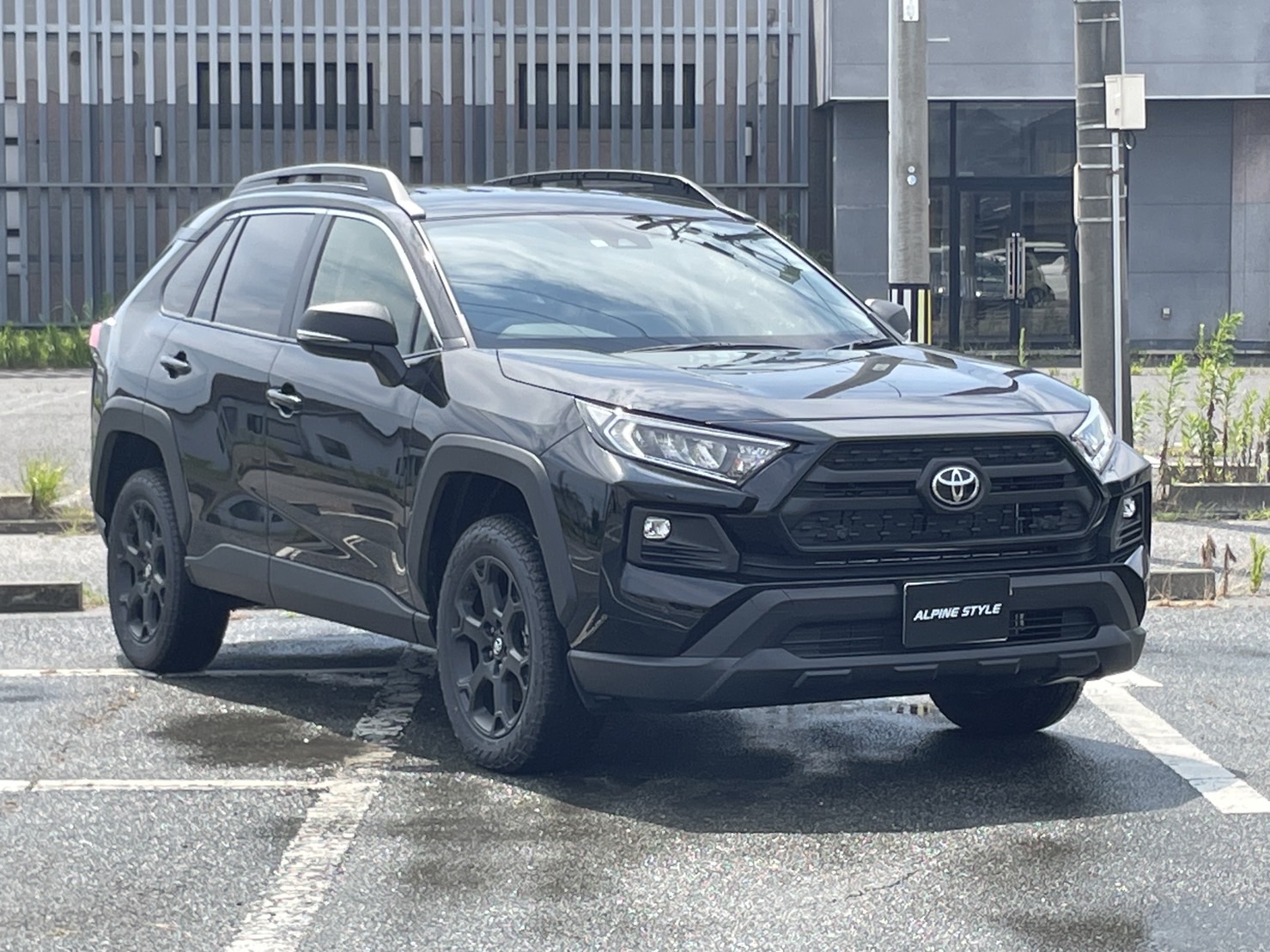 トヨタ RAV4 ADVENTURE ”OFFROAD PACKAGE２”