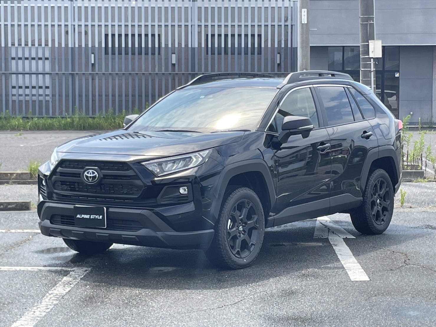 トヨタ RAV4 ADVENTURE ”OFFROAD PACKAGE２”