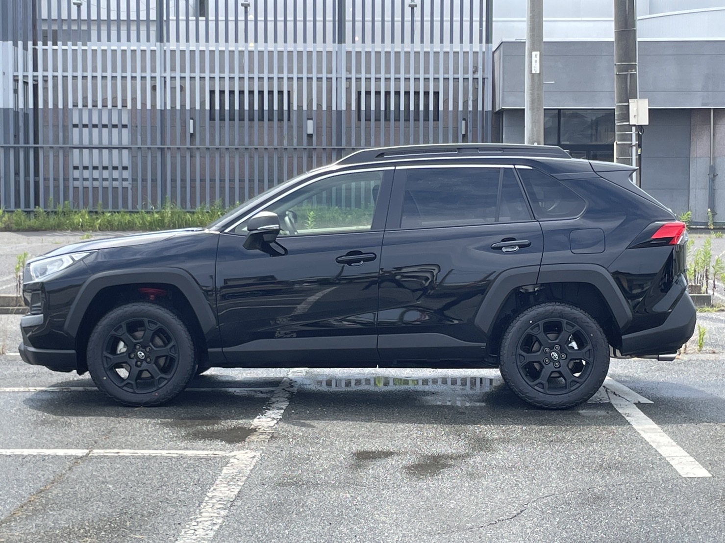 トヨタ RAV4 ADVENTURE ”OFFROAD PACKAGE２”