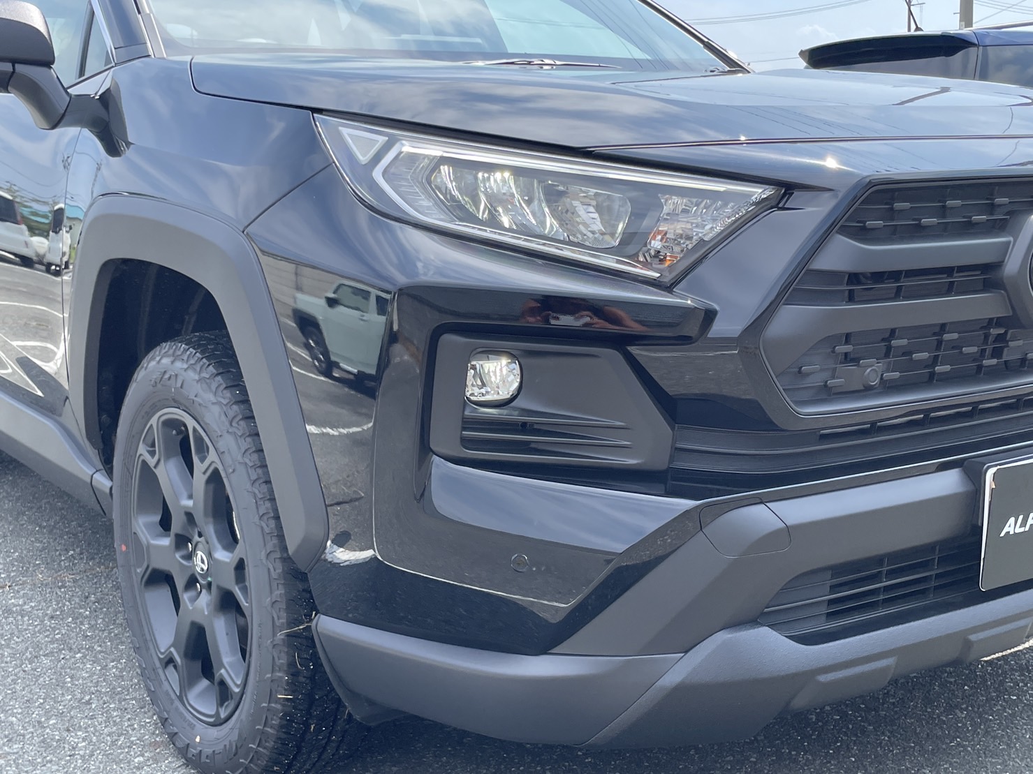 トヨタ RAV4 ADVENTURE ”OFFROAD PACKAGE２”