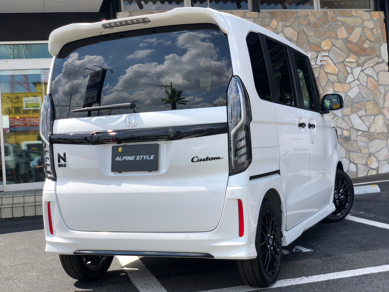 N-BOX CUSTOM Lturbo STYLE+Black