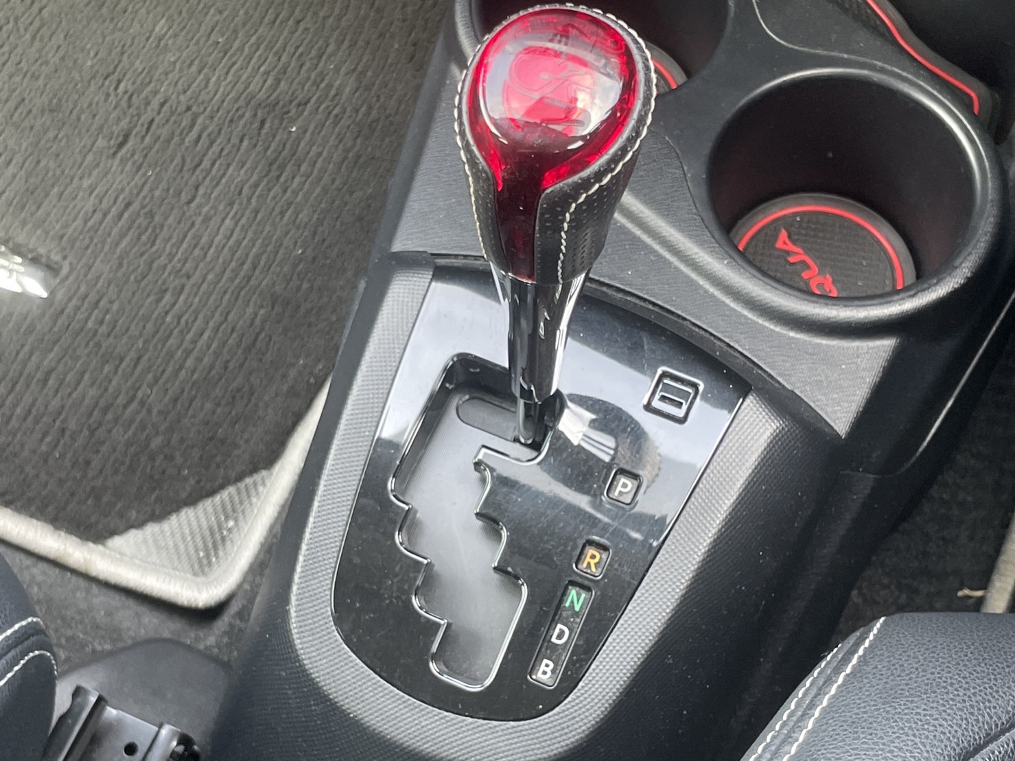 トヨタ アクア G G’s
