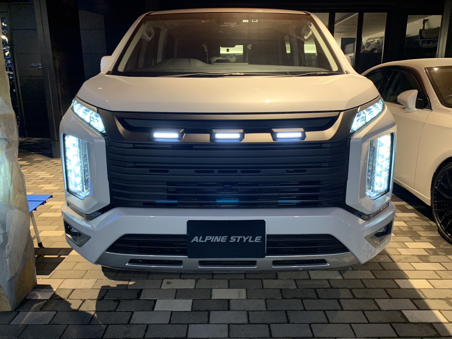 MITSUBISHI デリカD52.2DT Gパワーパッケージ 4WD