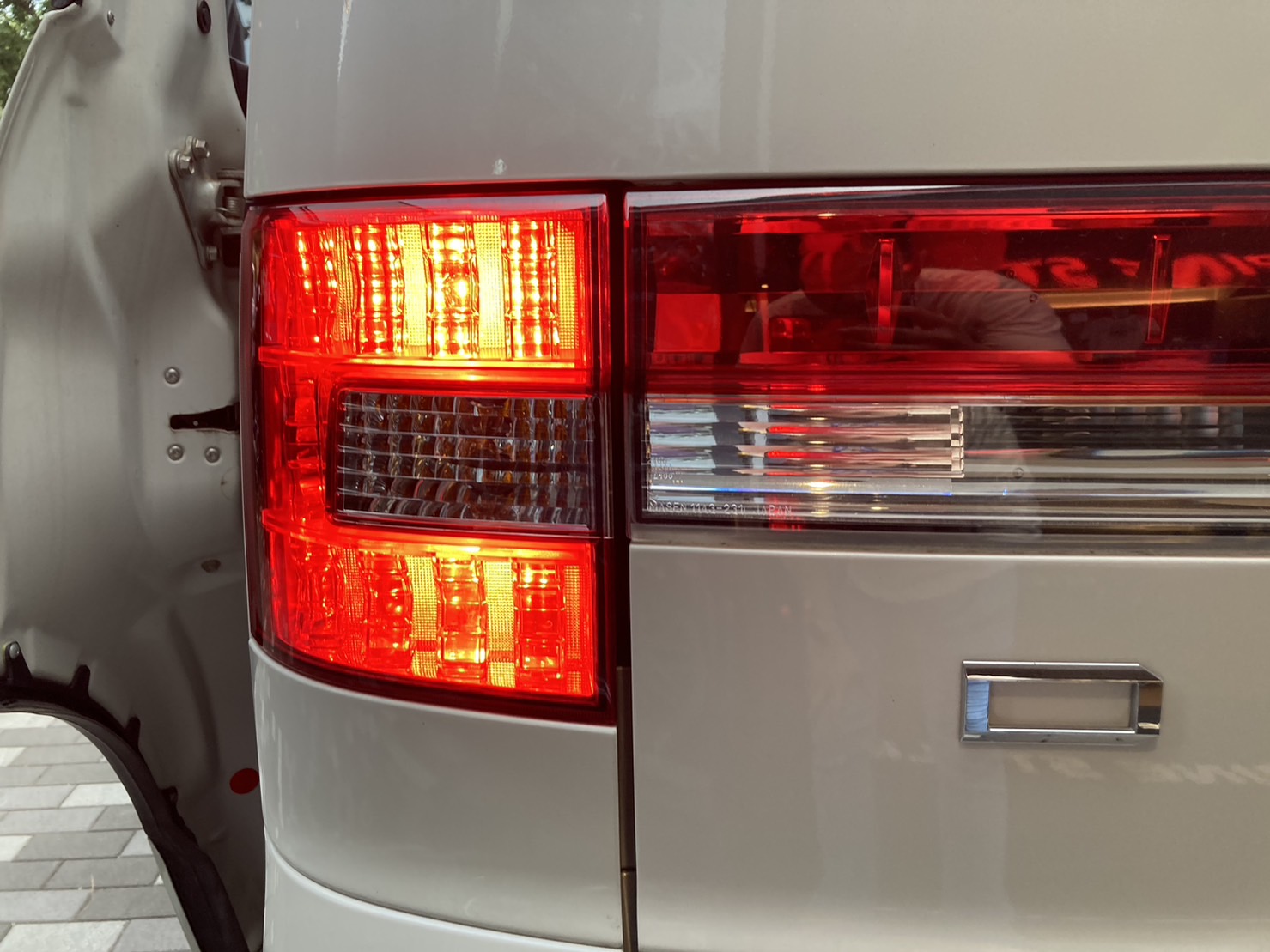 MITSUBISHI デリカD5 2.2DT Dパワーパッケージ 4WD