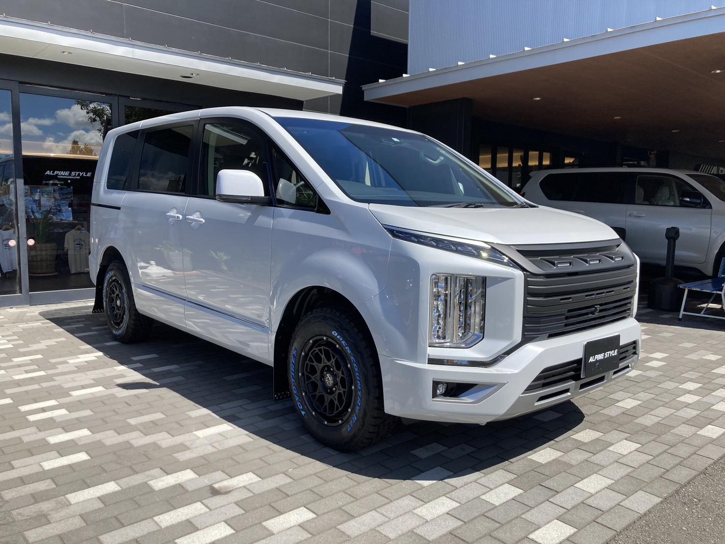 MITSUBISHI デリカD52.2DT Gパワーパッケージ 4WD