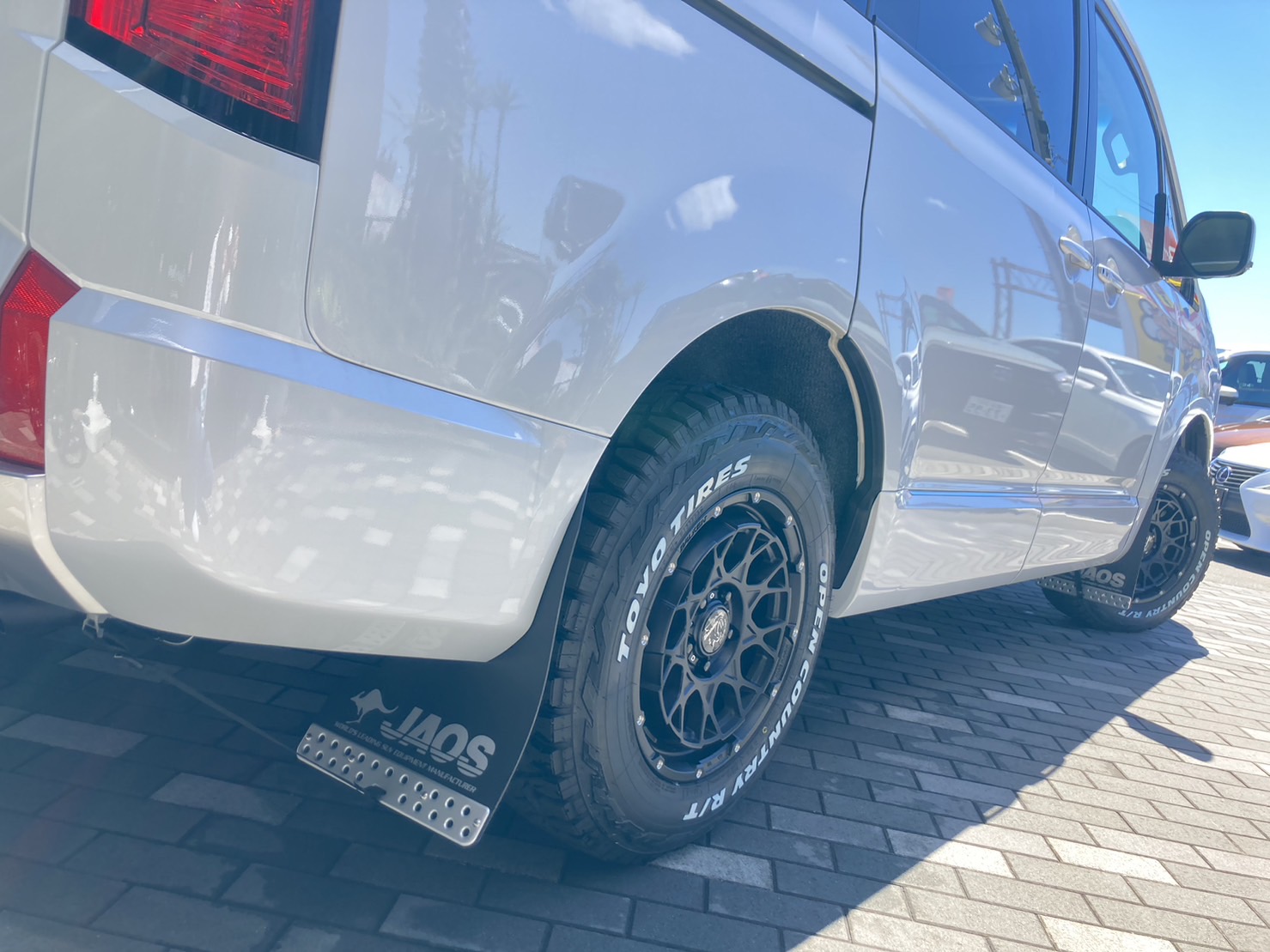 MITSUBISHI デリカD52.2DT Gパワーパッケージ 4WD
