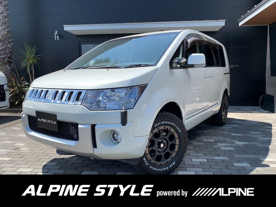 MITSUBISHI デリカD5 2.2DT Dパワーパッケージ 4WD