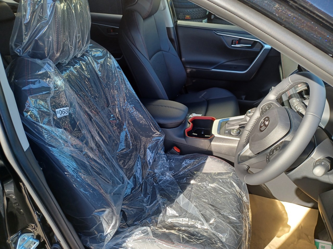 TOYOTA RAV4 アドベンチャー　オフロードパッケージⅡ 安心安全パッケージ