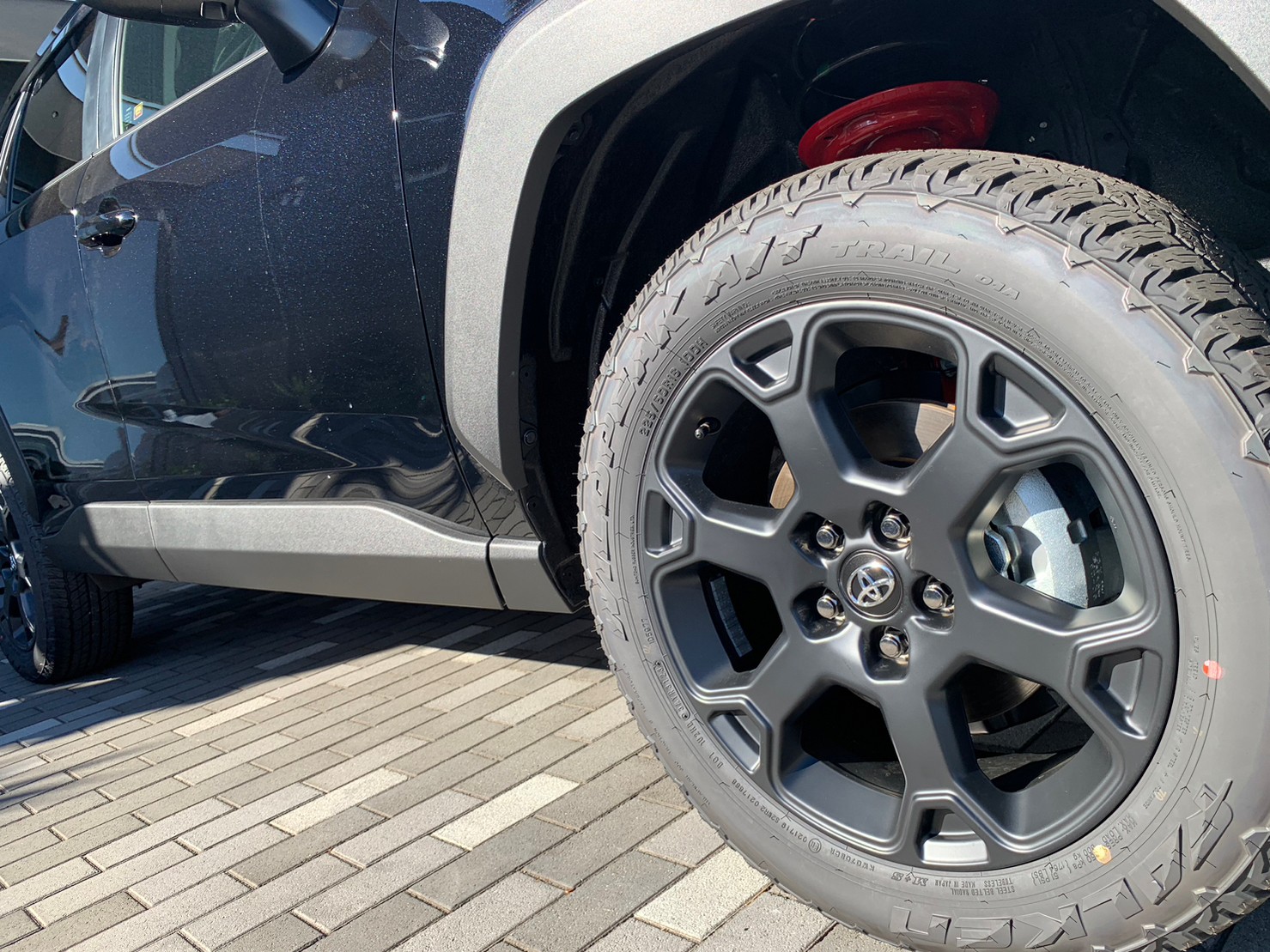 TOYOTA RAV4 アドベンチャー　オフロードパッケージⅡ 安心安全パッケージ