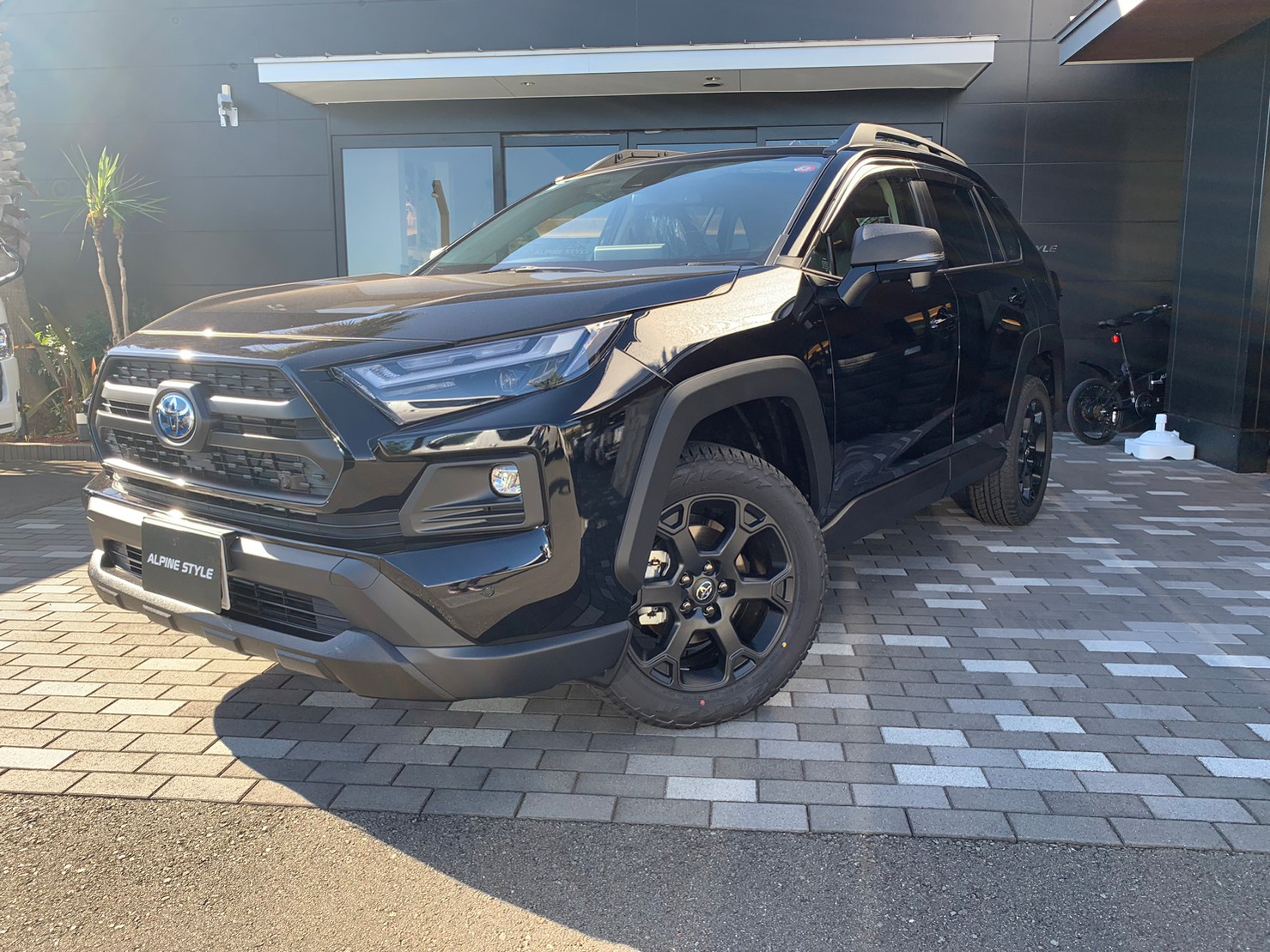 TOYOTA RAV4 アドベンチャー　オフロードパッケージⅡ 安心安全パッケージ