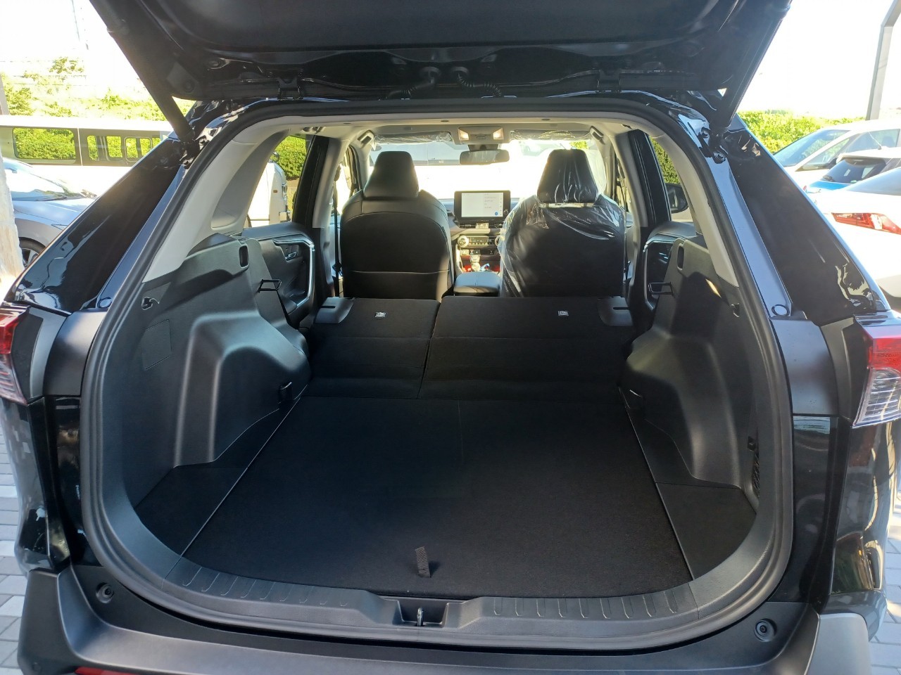 TOYOTA RAV4 アドベンチャー　オフロードパッケージⅡ 安心安全パッケージ
