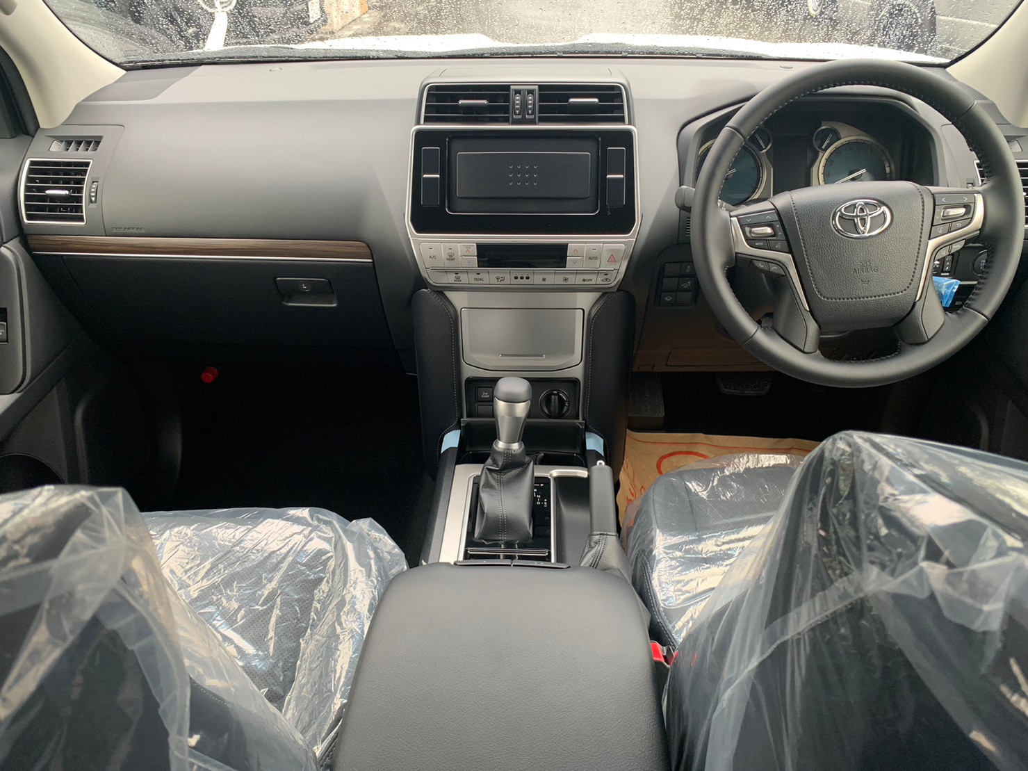 TOYOTA ランドクルーザープラド TX-Lマットブラックエディション