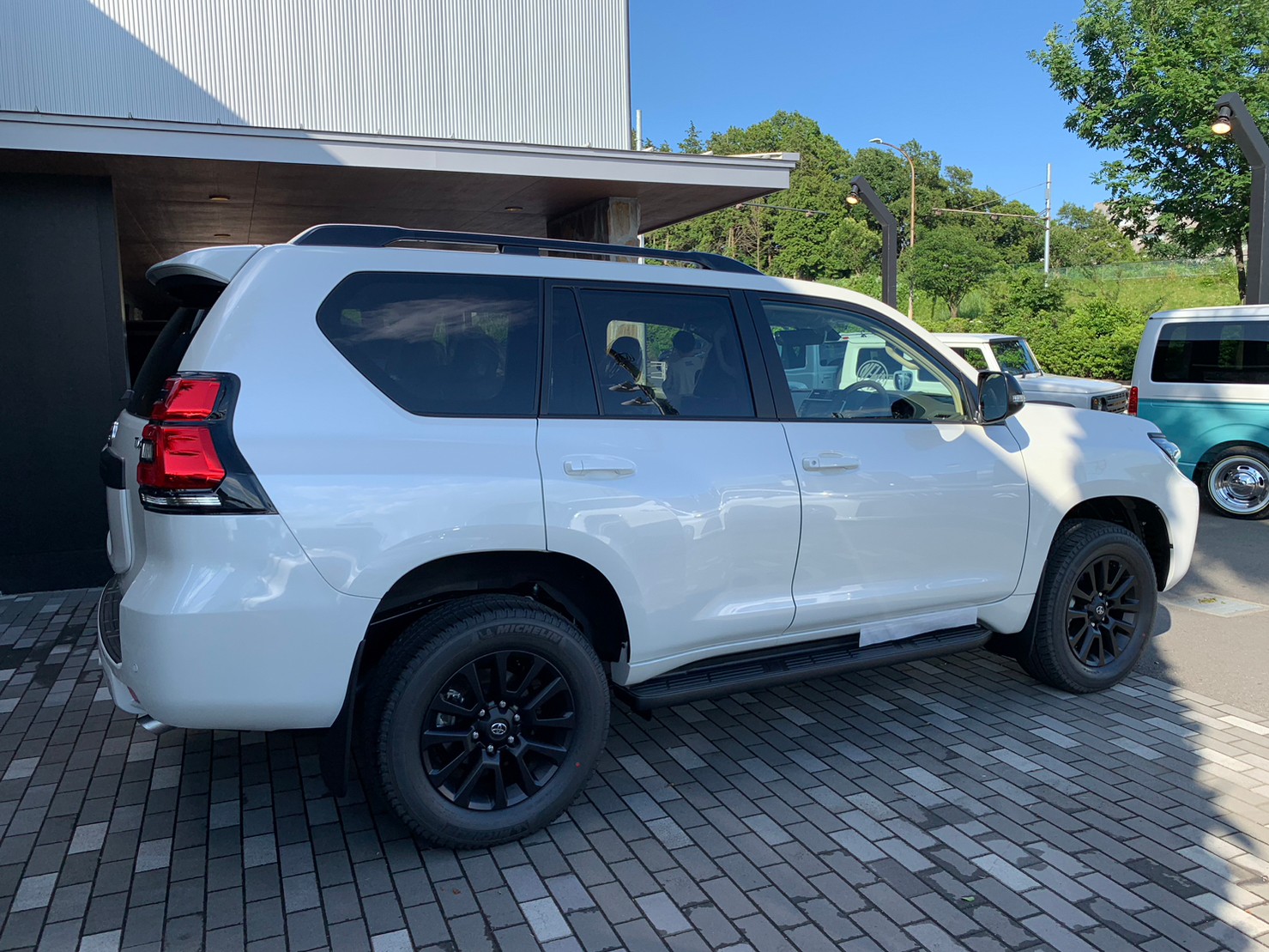 TOYOTA ランドクルーザープラド TX-Lマットブラックエディション