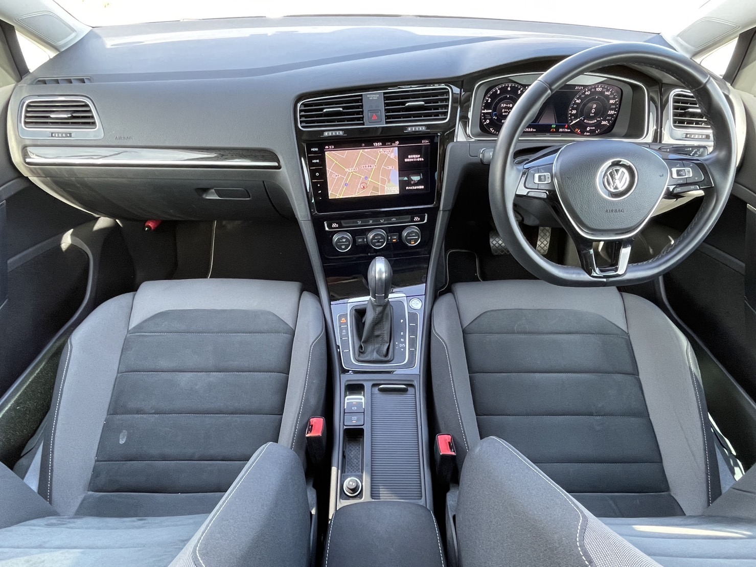 VWゴルフ ヴァリアントTSIハイライン テックED