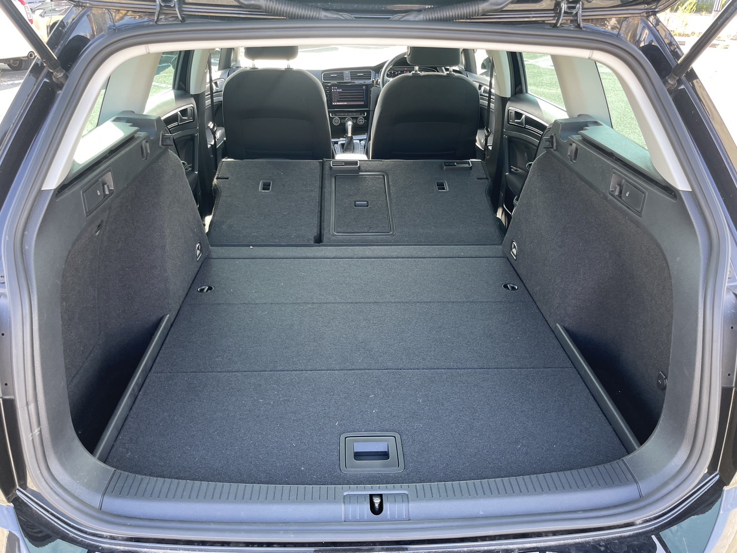 VWゴルフ ヴァリアントTSIハイライン テックED