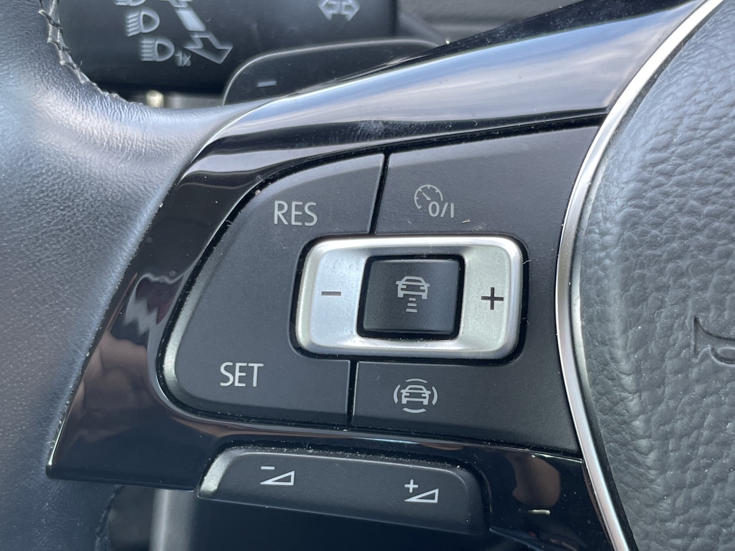 VWゴルフ ヴァリアントTSIハイライン テックED