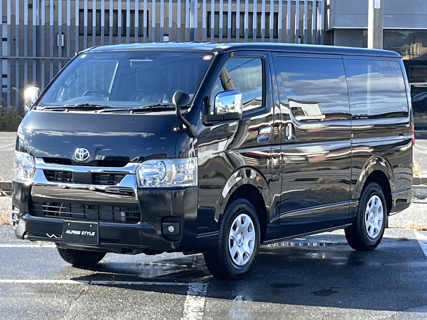 THIACE DARK PRIME II カーナビ 本体　アルパイン アルファード/ヴェルファイア 純正ディスプレイオーディオ装着車